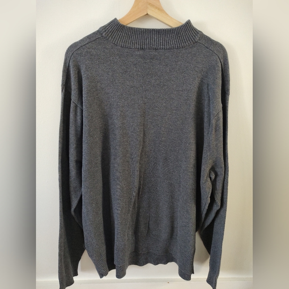 Gray Patchwork Sweater - image 3